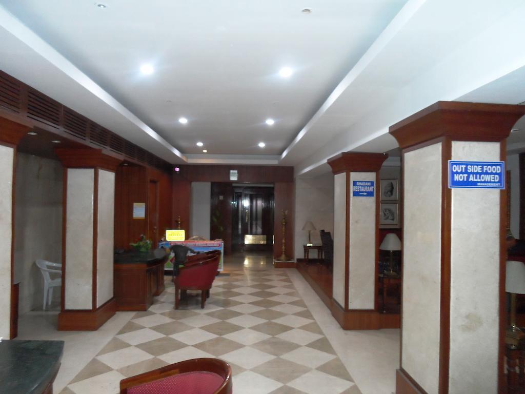 Hotel Bhimas Paradise Tirupati Buitenkant foto